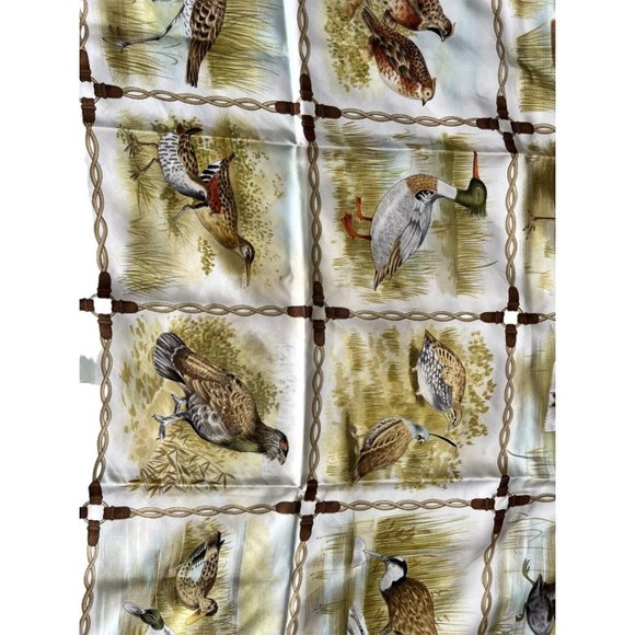 GUCCI: Silk Scarf With Birds & Logo #L069 - Picture 8 of 12